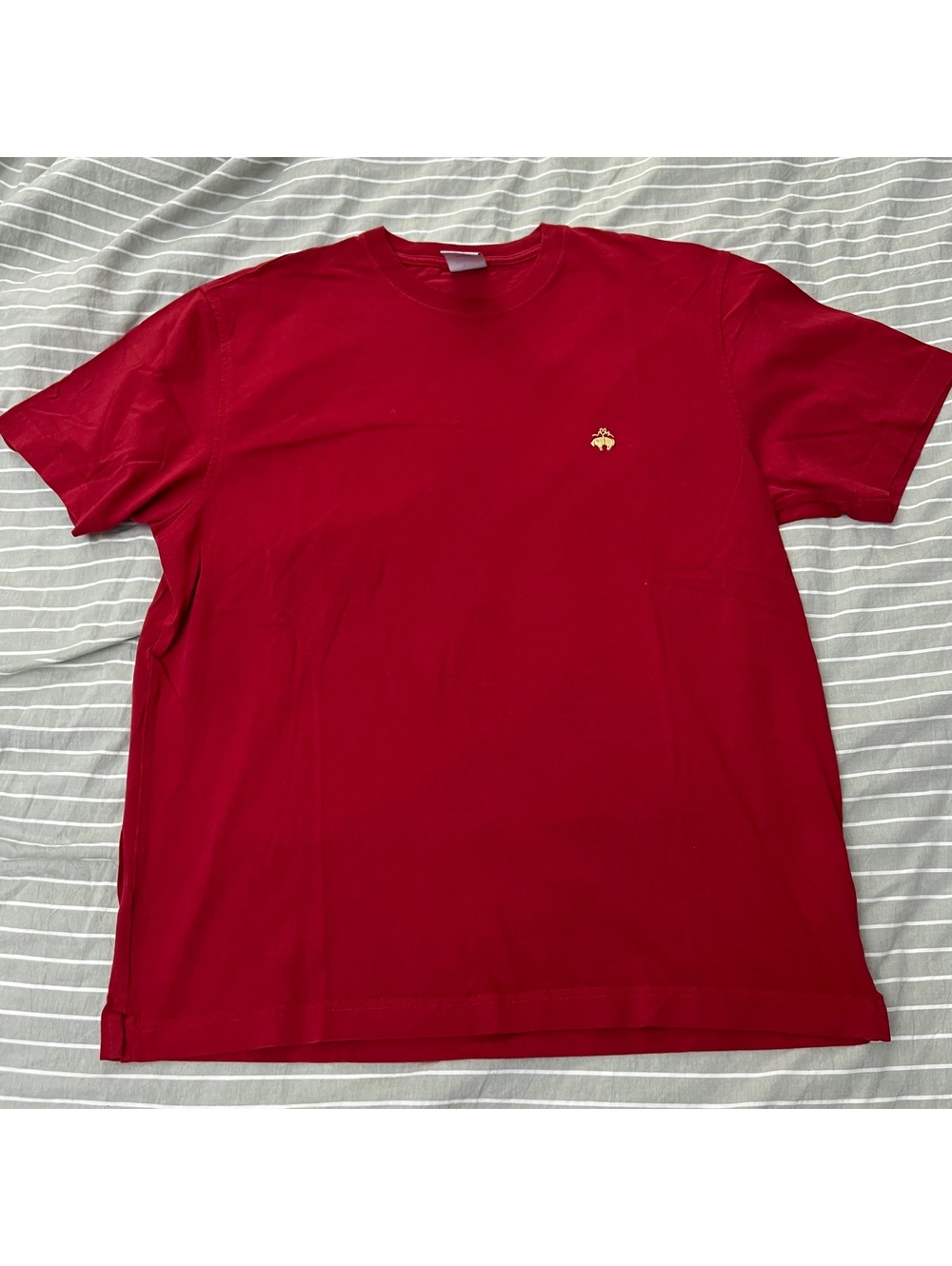 Brooks Brothers tshirt